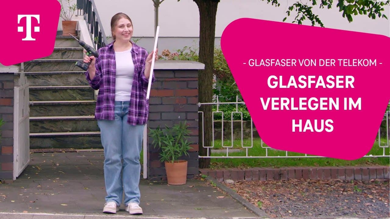 Vorschaubild zum Telekom-Video: Glasfaser verlegen im Haus